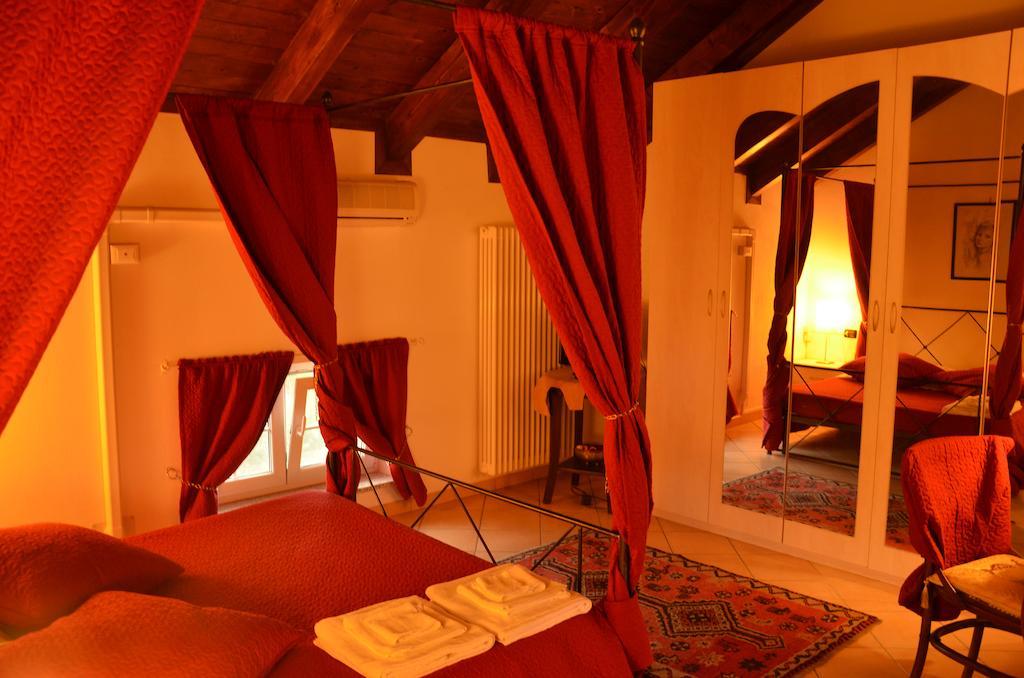 Villa Sassi Ac Алесандрия Стая снимка