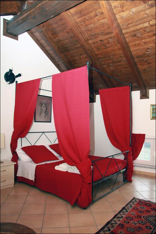 Villa Sassi Ac Алесандрия Стая снимка