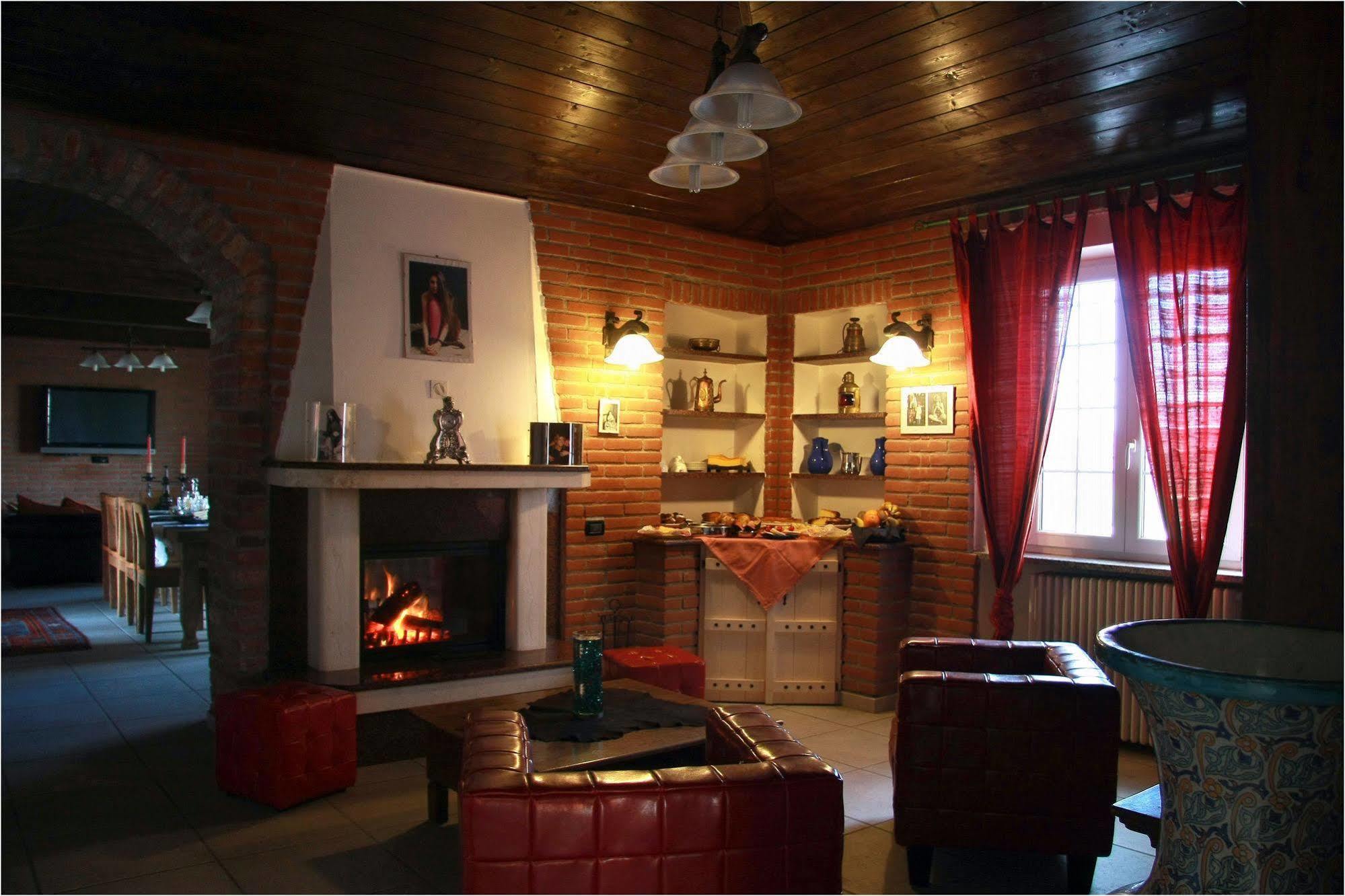 Villa Sassi Ac Алесандрия Екстериор снимка
